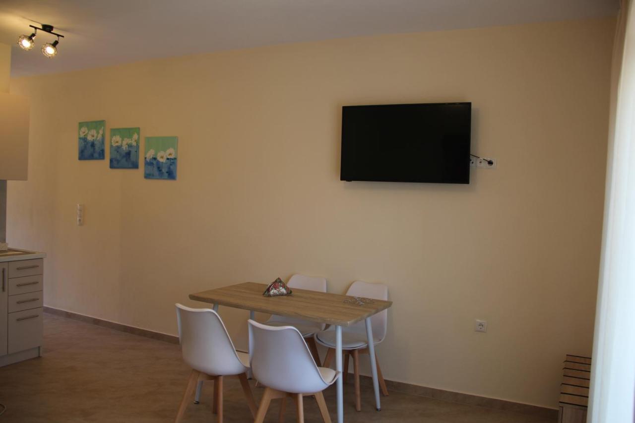 Xanthiotis Apartments Skala Rachoni  Ngoại thất bức ảnh